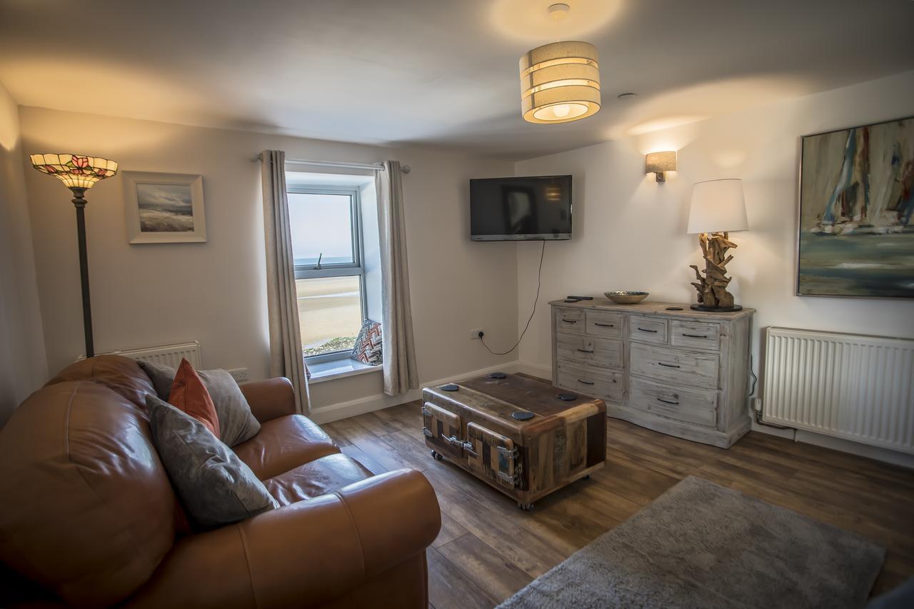 Waters Edge Holiday Apartments Benllech Kamer foto