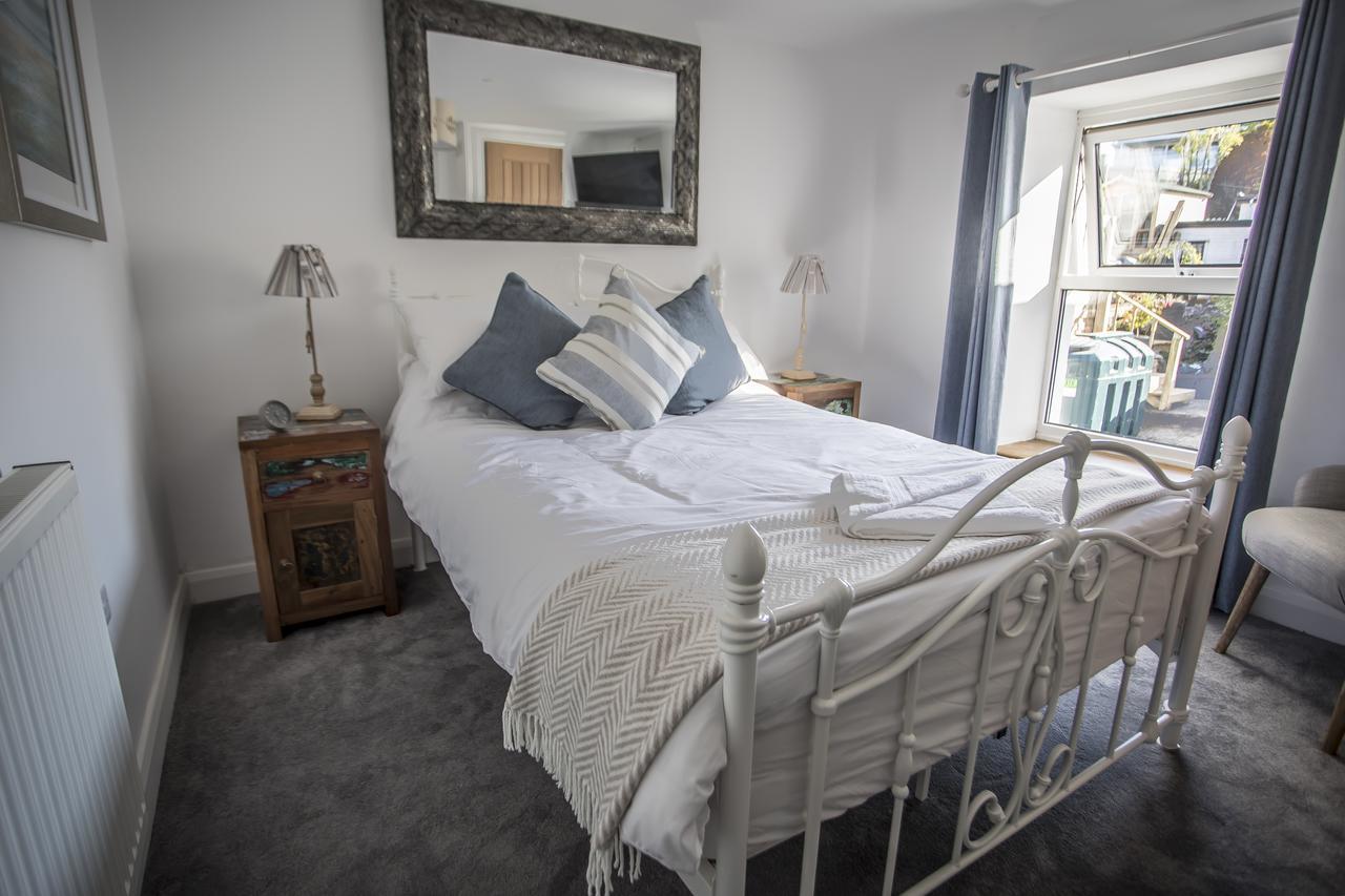 Waters Edge Holiday Apartments Benllech Buitenkant foto